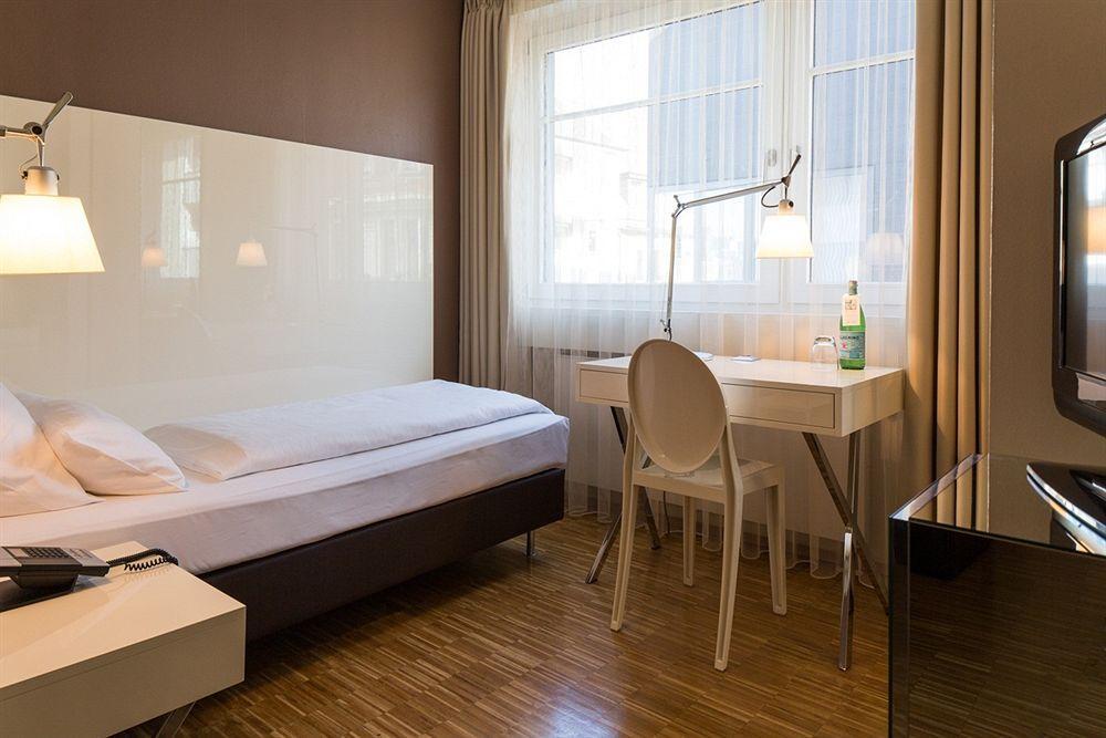 Santo Hotel Köln